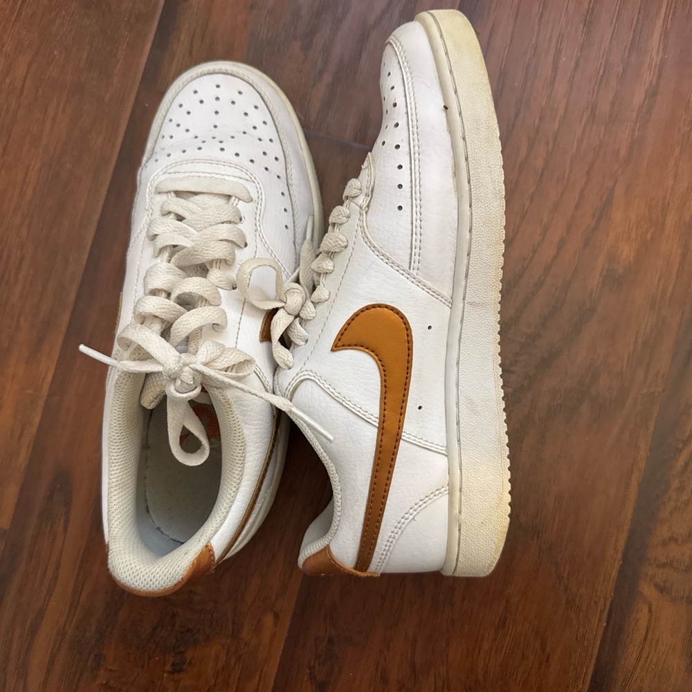 Nike white and gold Sneakers